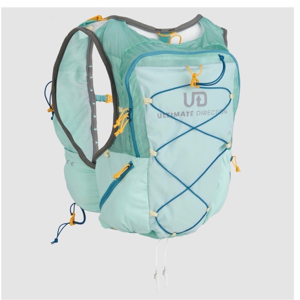Ultimate Direction mountain Vesta trail running vest 13L hydration pack